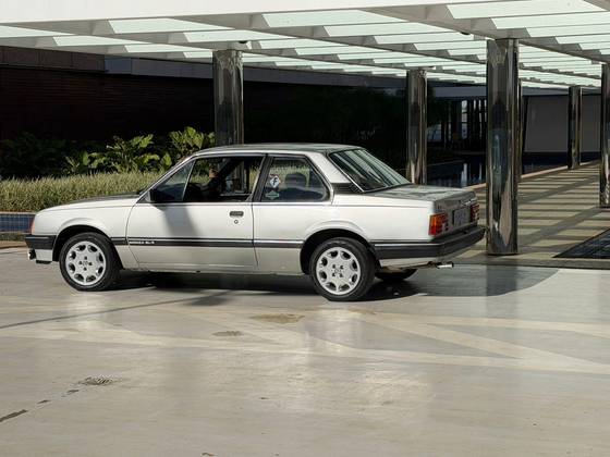 CHEVROLET MONZA 2.0 SL/E 8V GASOLINA 2P MANUAL
